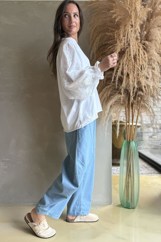 Atik Batwing Top White - p